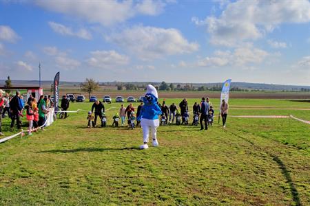 Sport * I. ročník - Kolo Cup & Ultraminifotbal Cup - dětské závody na velkopavlovickém letišti