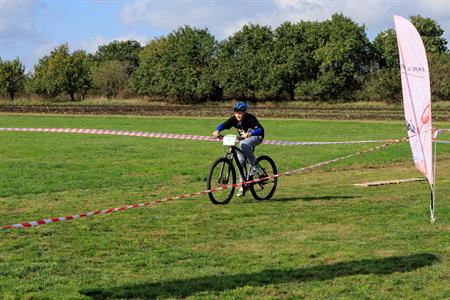 Sport * I. ročník - Kolo Cup & Ultraminifotbal Cup - dětské závody na velkopavlovickém letišti