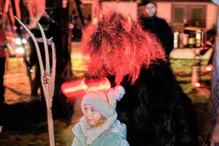 Advent & Vánoce * Ulicemi města chodil Mikuláš, andělé a čerti