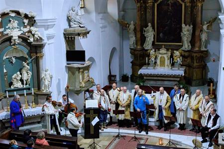 Advent & Vánoce * Mužský pěvecký sbor BRATŘÍČCI koncertoval ve velkopavlovickém kostele