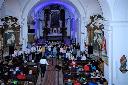 Advent & Vánoce * Vánoční koncert studentů velkopavlovického gymnázia v kostele