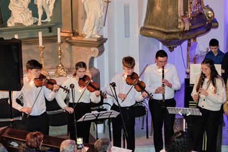 Advent & Vánoce * Vánoční koncert studentů velkopavlovického gymnázia v kostele