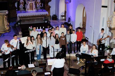 Advent & Vánoce * Vánoční koncert studentů velkopavlovického gymnázia v kostele