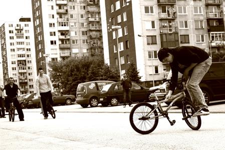 UMĚNÍM POZNÁVÁME SVÉ SOUSEDY * výstupy DUBEN 2011