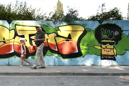 UMĚNÍM POZNÁVÁME SVÉ SOUSEDY * výstupy ČERVENEC 2011