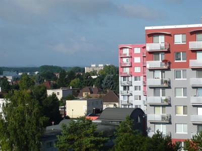 UMĚNÍM POZNÁVÁME SVÉ SOUSEDY * výstupy ZÁŘÍ 2011