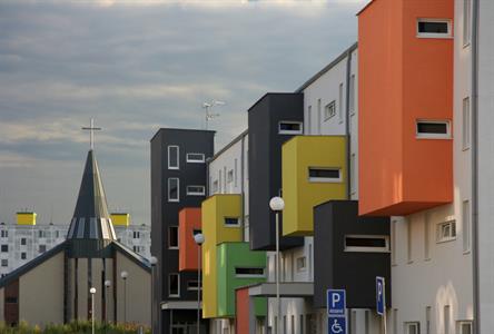 UMĚNÍM POZNÁVÁME SVÉ SOUSEDY * výstupy ZÁŘÍ 2011