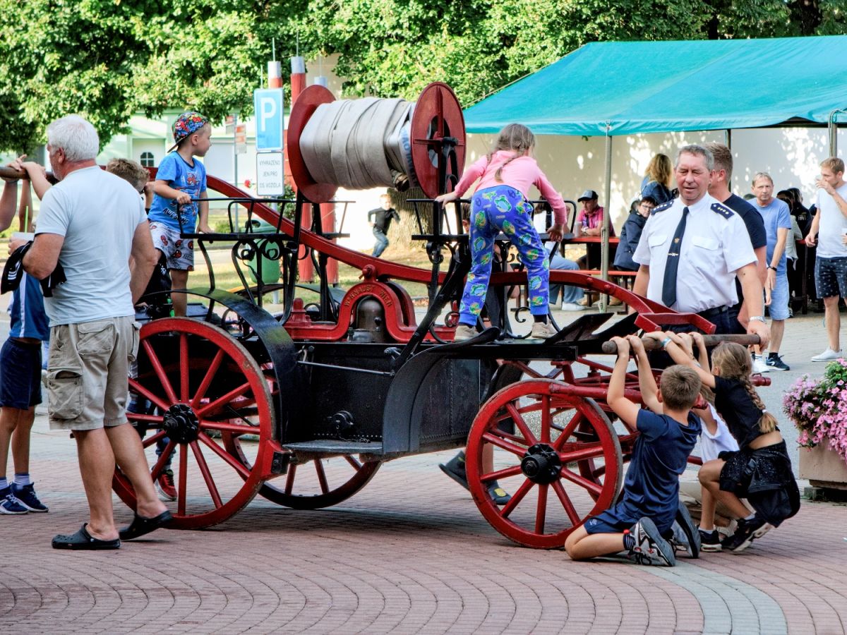 ROZLOUČENÍ S PRÁZDNINAMI roku 2026