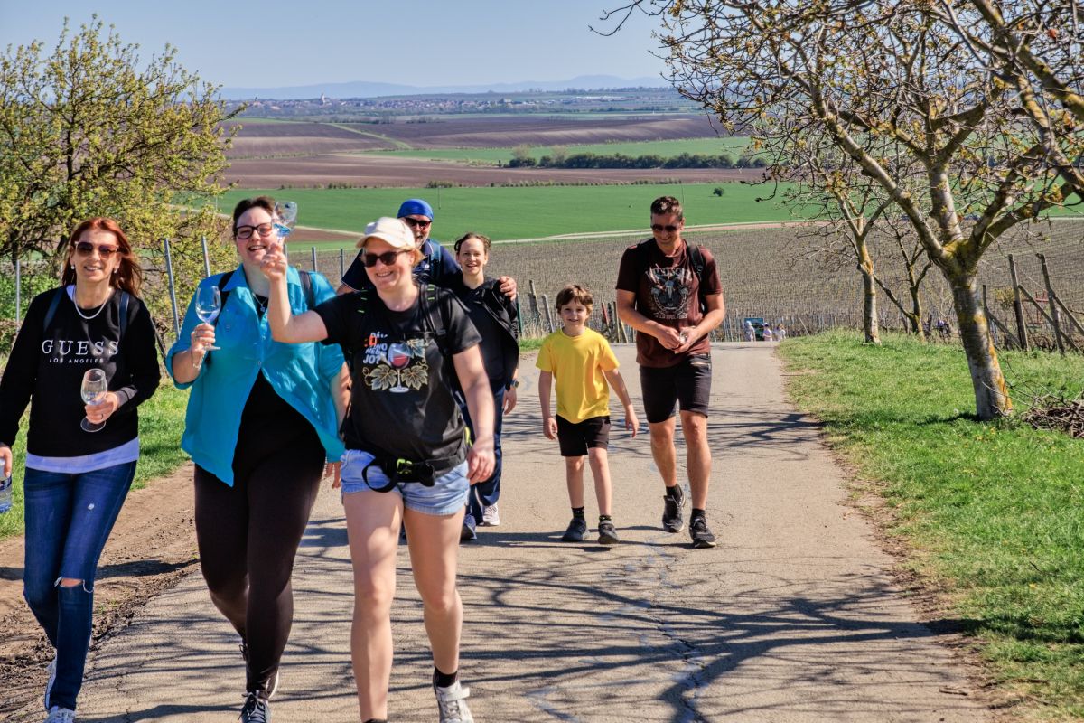 JARNÍ ŠLAPKOU jsou otevřeny turistické cesty