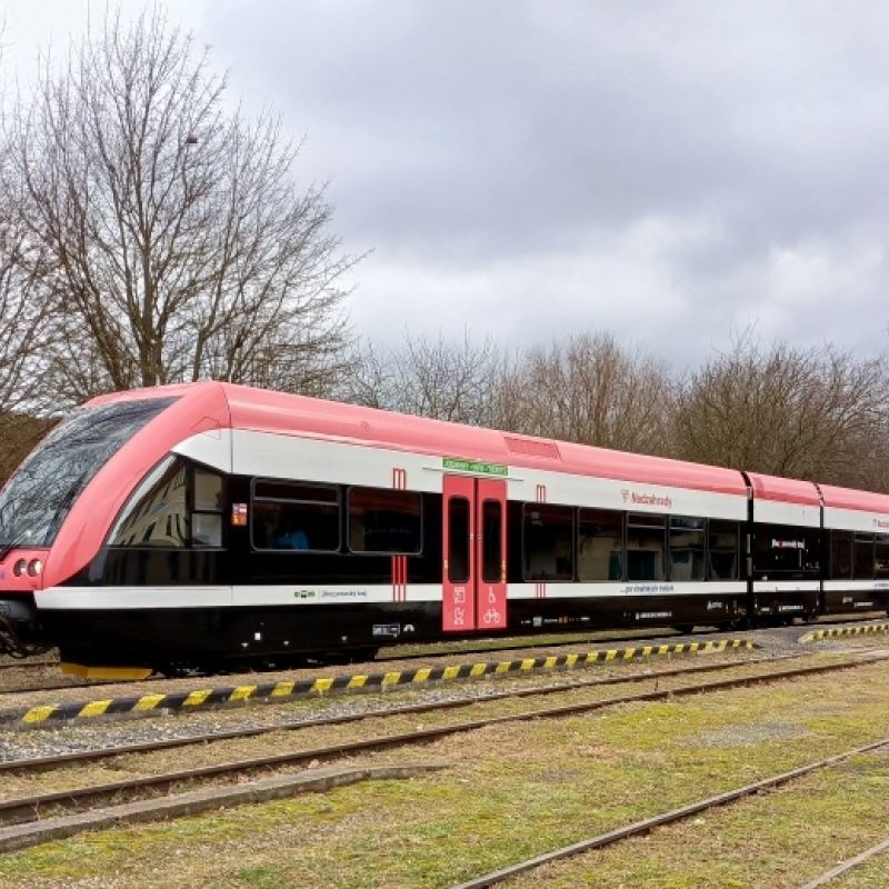 Nepřetržitá výluka v úseku Zaječí - Kobylí na Moravě * 13.5. - 22.5.2026