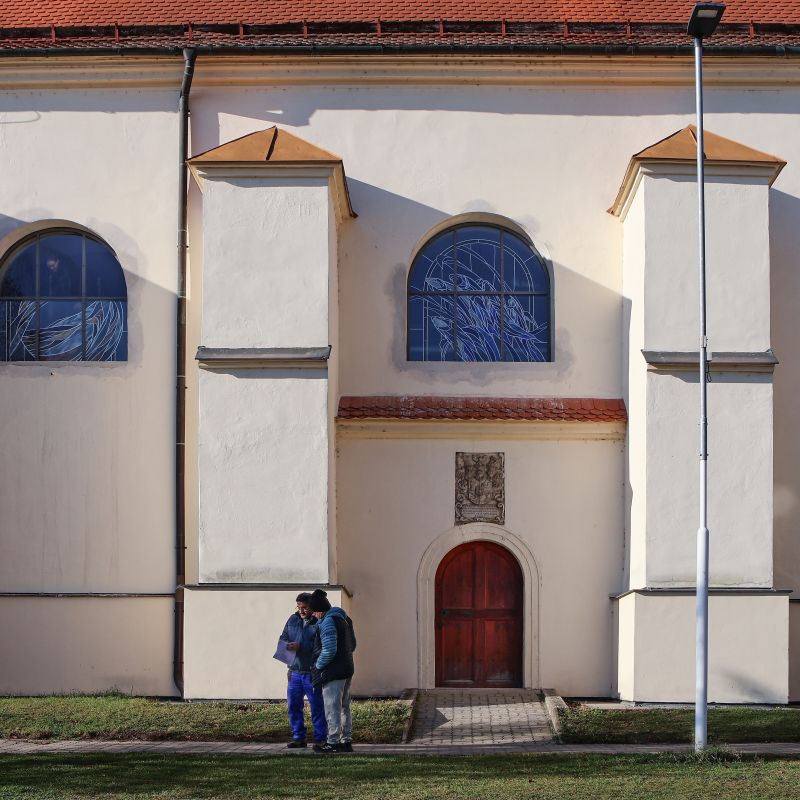 Nové vitráže velkopavlovickému kostelu moc sluší