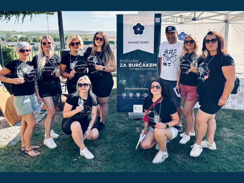 KRAJEM VÍNA * PUTOVÁNÍ ZA BURČÁKEM po Modrých Horách roku 2025